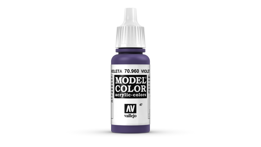 Model Color Violeta